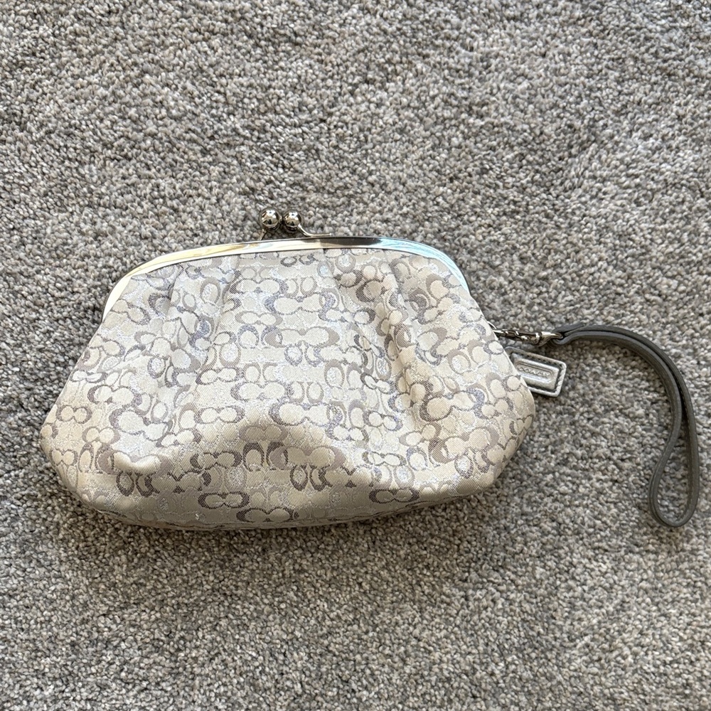 Coach Signature Pattern Wristlet Clutch